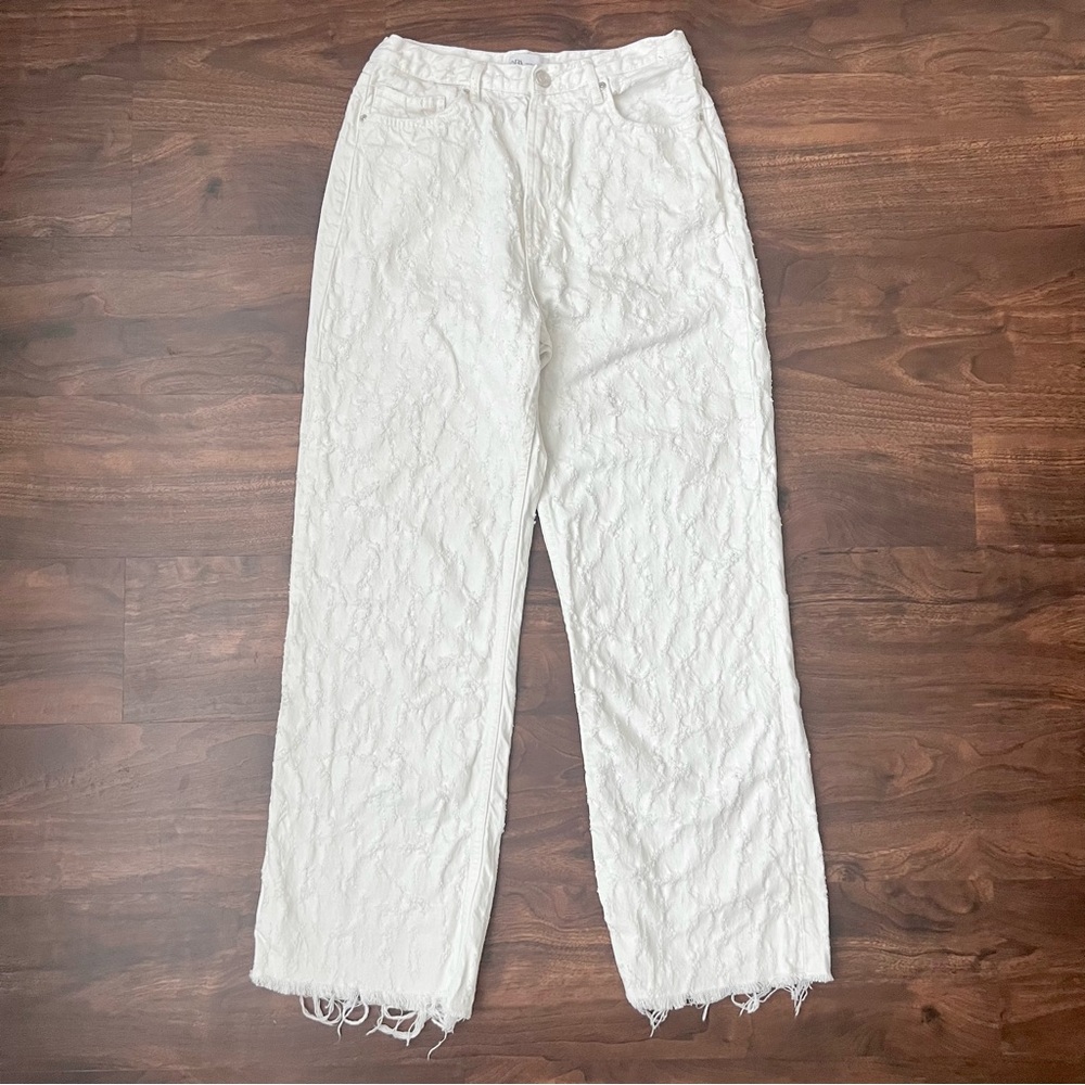 Zara High Rise Wide Leg Torn Ripped & Frayed Hem Oyster White Jeans Women’s Sz 8